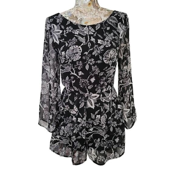 Lush Black and White Flowy Floral Sheer  Shorts Romper - Picture 10 of 10
